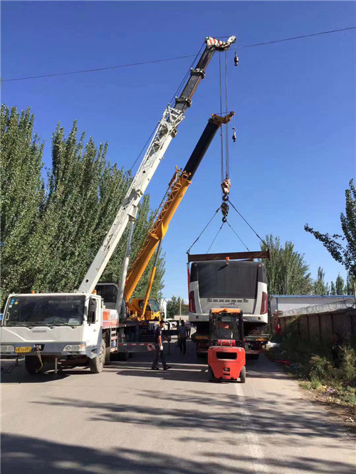 游仙区港口集装箱搬运案例